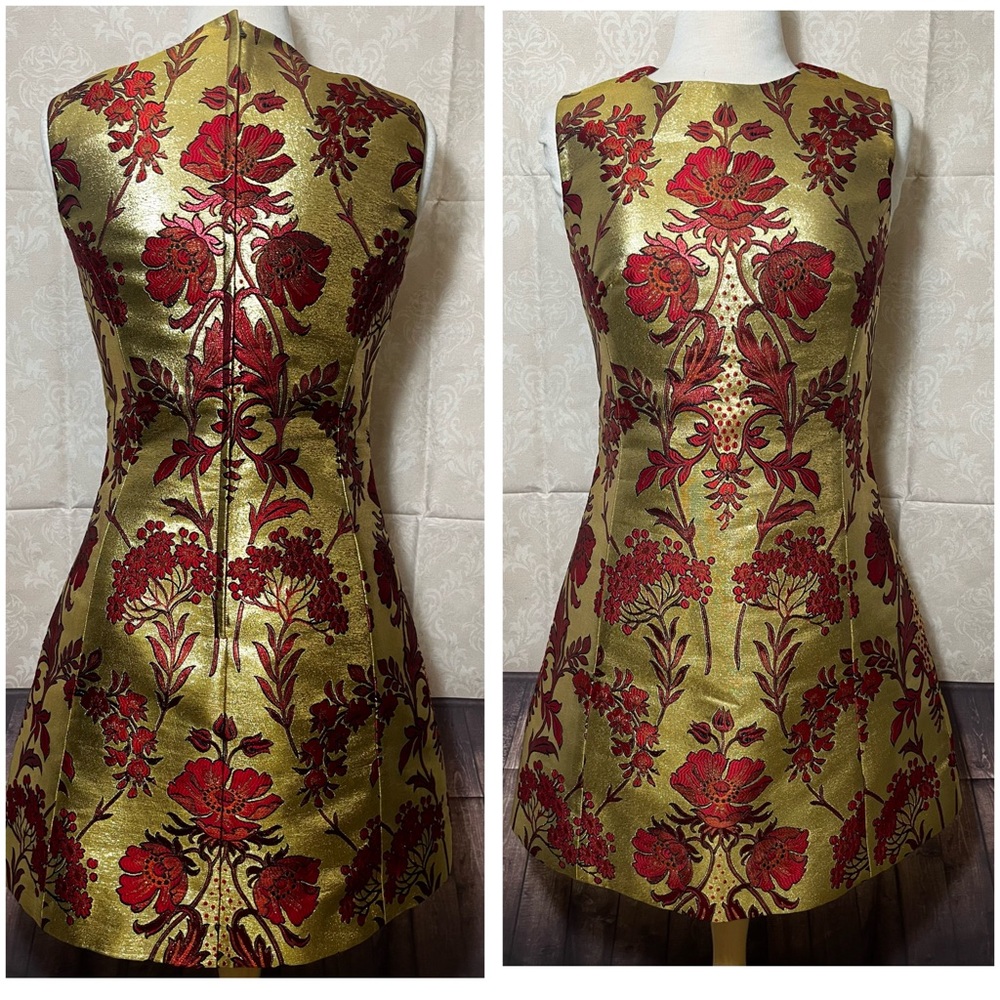 Dolce Gabbana Sz 46 IT /10 US Exquisite Gold/Red Jacquard Floral Dress